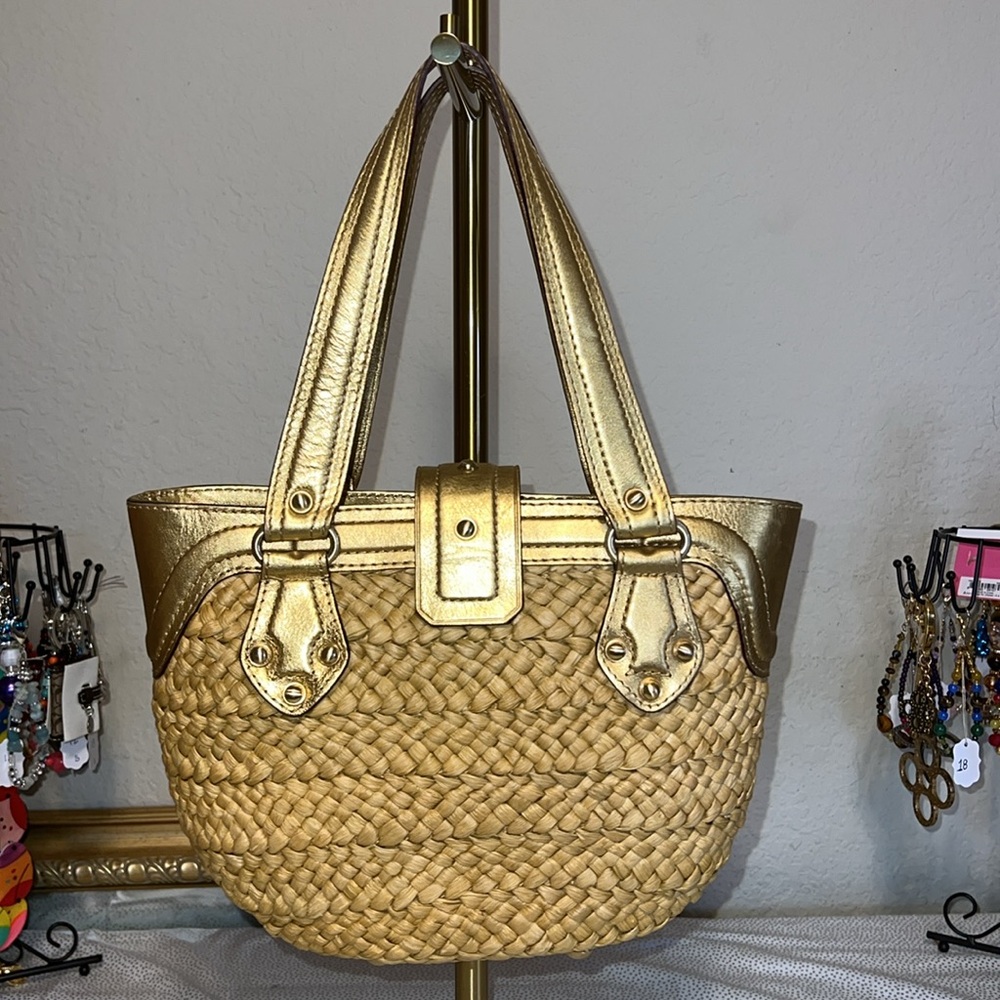 Michael KORS Small Straw handbag with leather trim and handless - Picture 2 of 14